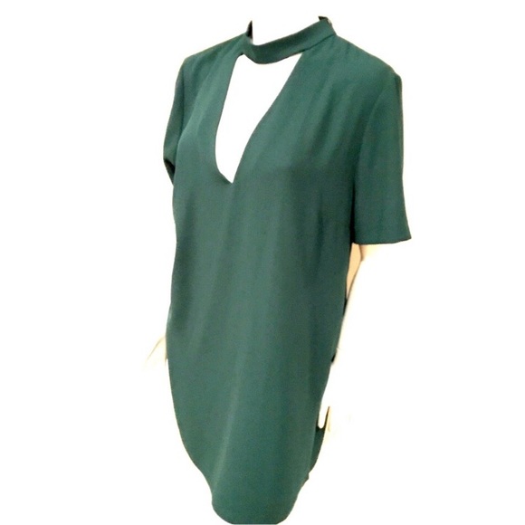 Zara chocker dress in hunter green - Picture 1 of 2